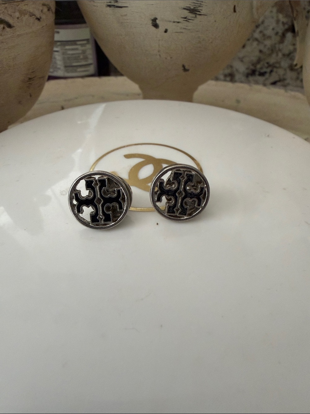 Tory Burch Round Silver Logo Stud Earrings in Black and Silver like new